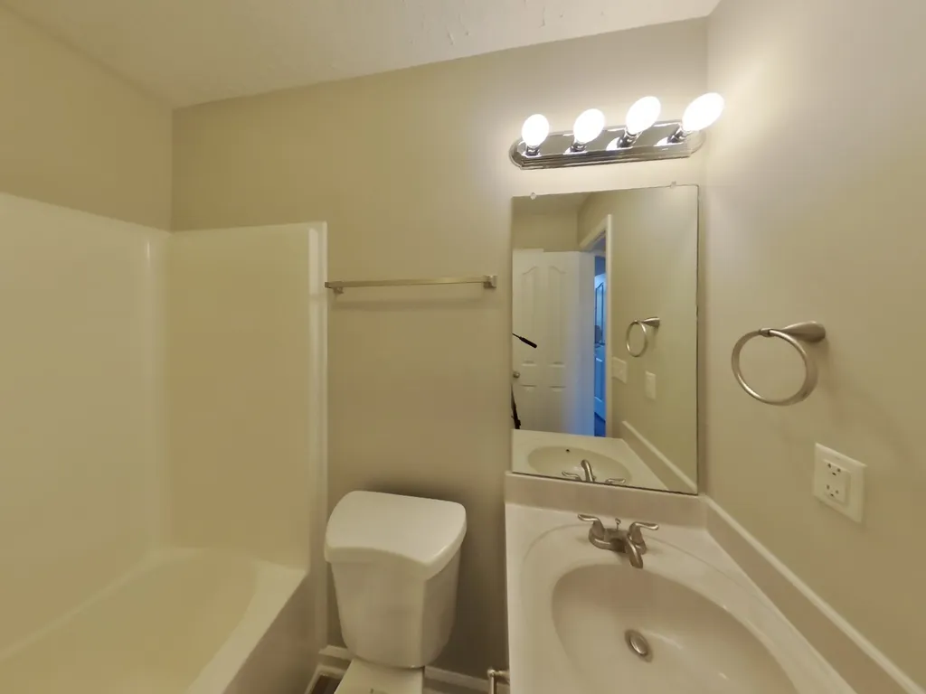 3712 Cindy Jo Dr, S Clarksville TN 37040