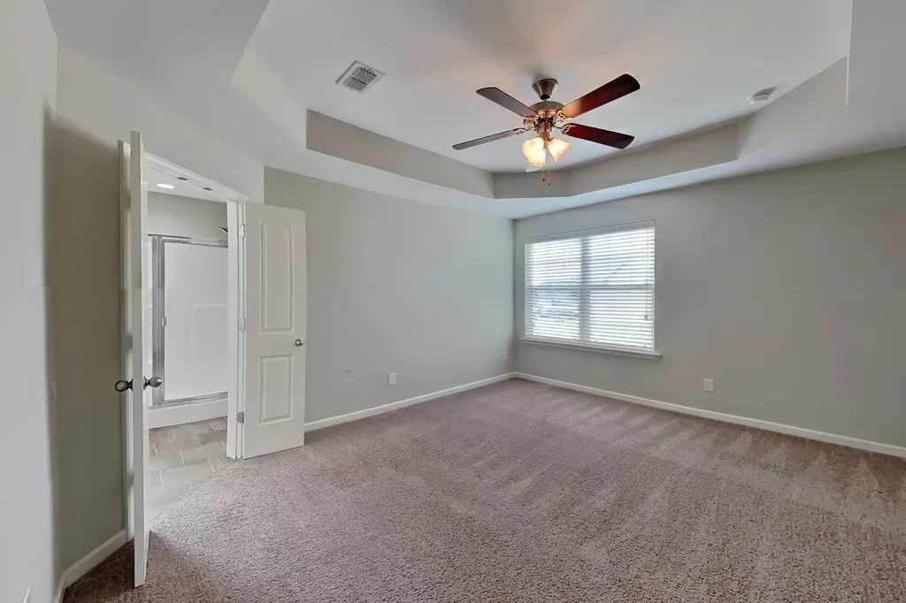1048 Solomon Lane Spring Hill TN 37174