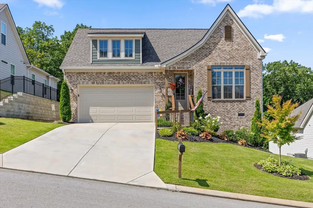 7061 Mercedes Lane Ooltewah TN 37363