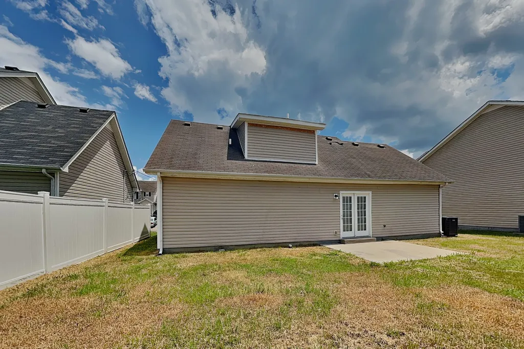 232 Mary Joe Martin Drive La Vergne TN 37086