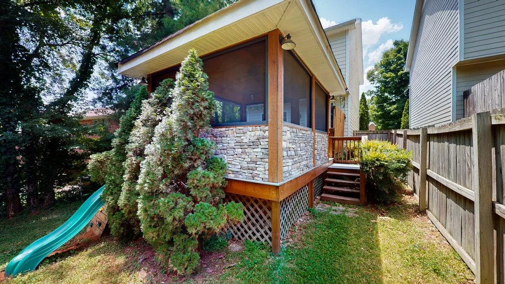 110 Bakertown Road Antioch TN 37013