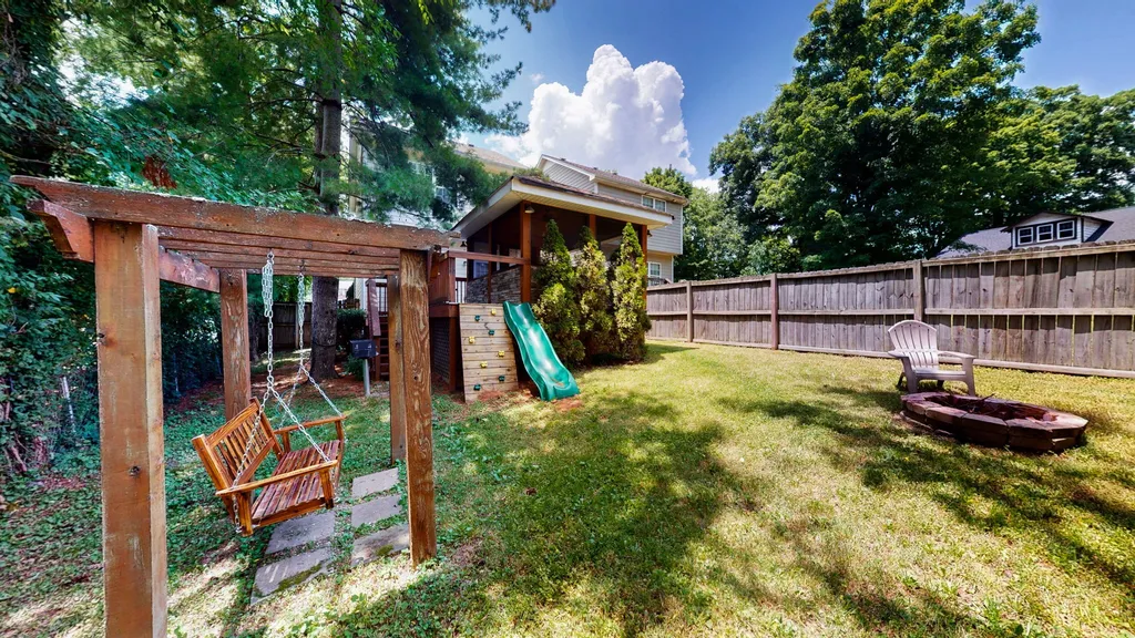 110 Bakertown Road Antioch TN 37013
