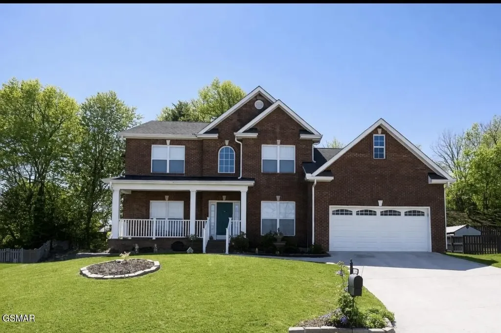 1524 Cutters Run Lane Knoxville TN 37932