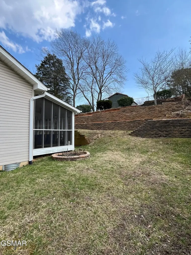 1524 Cutters Run Lane Knoxville TN 37932