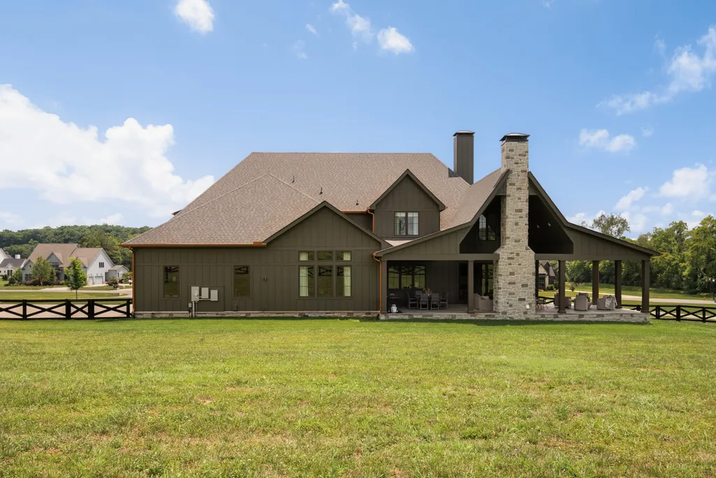 5201 Bond Springs Court Thompsons Station TN 37179