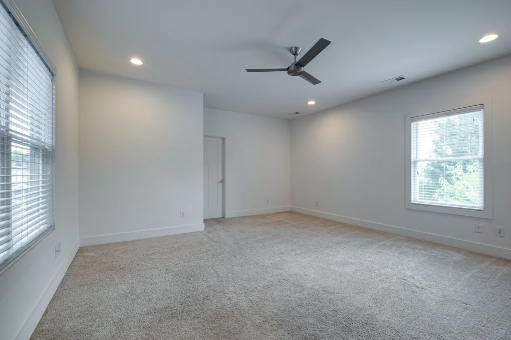 2022B 10th Ave, S Nashville TN 37204