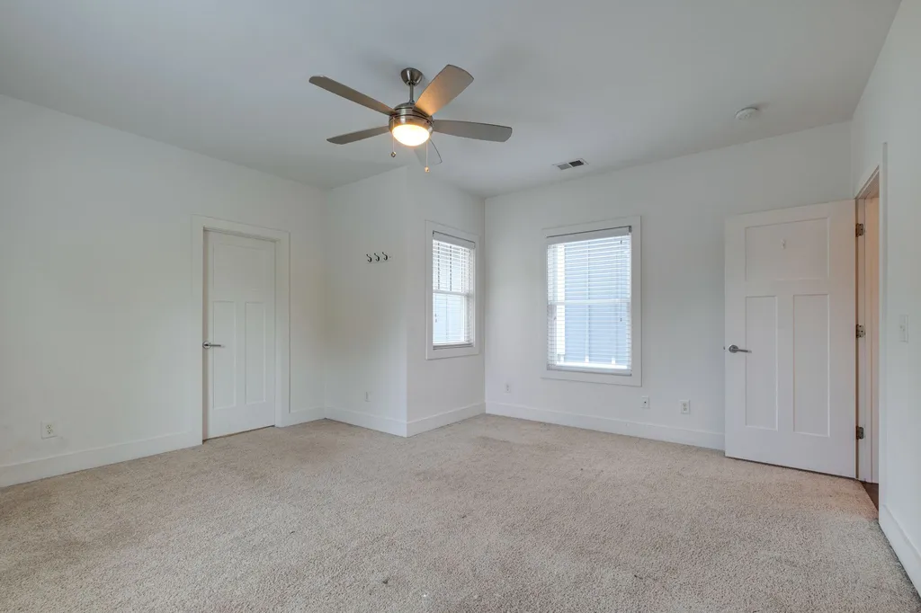 2022B 10th Ave, S Nashville TN 37204