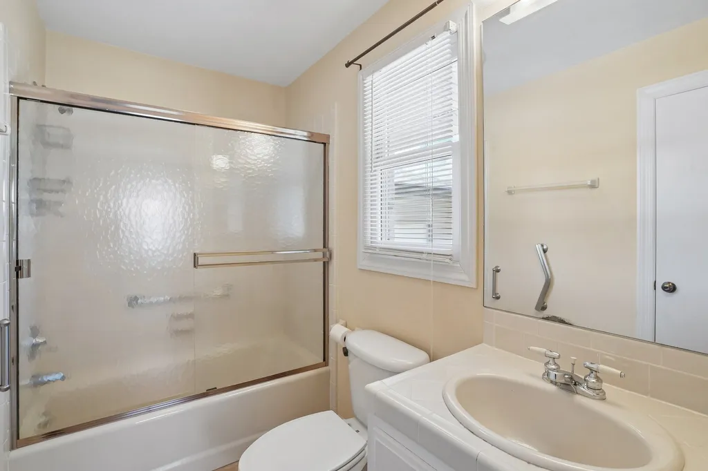 119 Stonehouse Drive Gallatin TN 37066