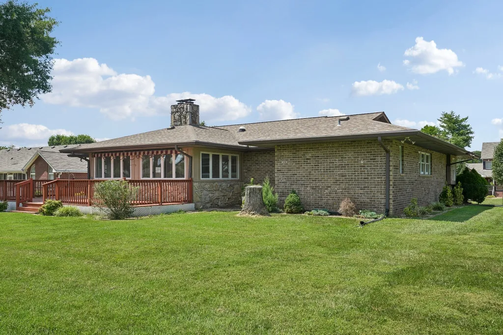 119 Stonehouse Drive Gallatin TN 37066