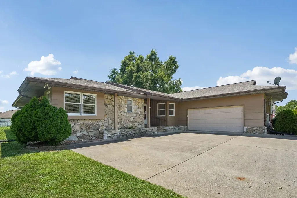 119 Stonehouse Drive Gallatin TN 37066