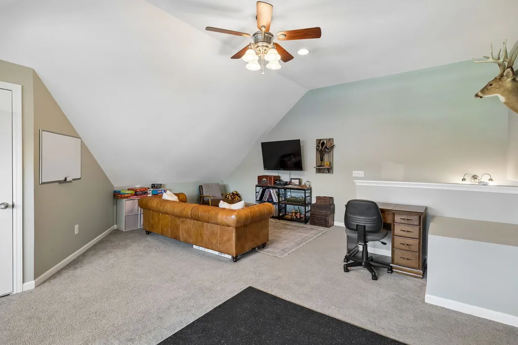 1013 The Long Run Columbia TN 38401