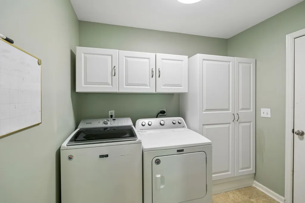 1013 The Long Run Columbia TN 38401