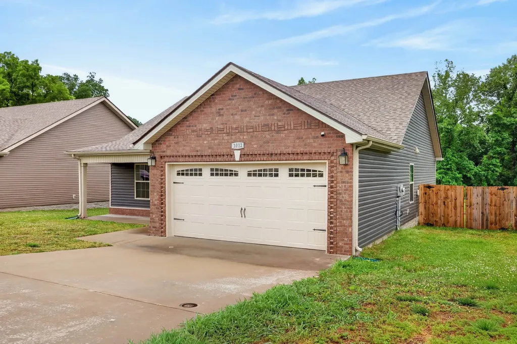 1012 Dublin Drive Clarksville TN 37042