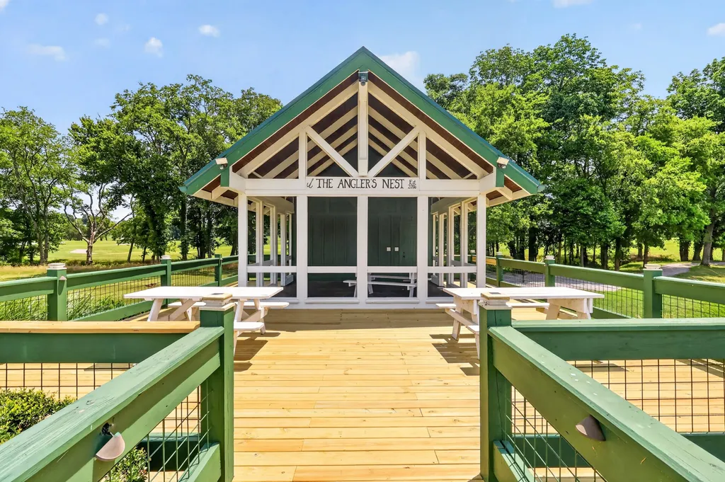 8514 Blanton Court College Grove TN 37046
