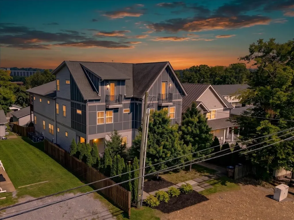 130A Rains Avenue Nashville TN 37203
