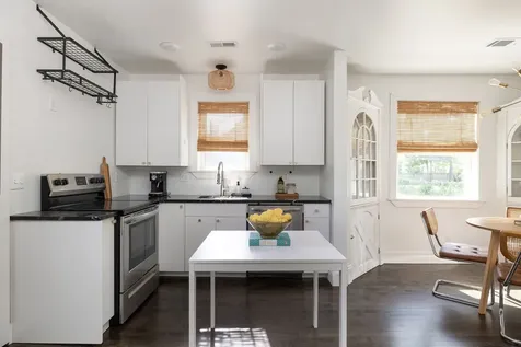1104 Matthews Place Nashville TN 37206