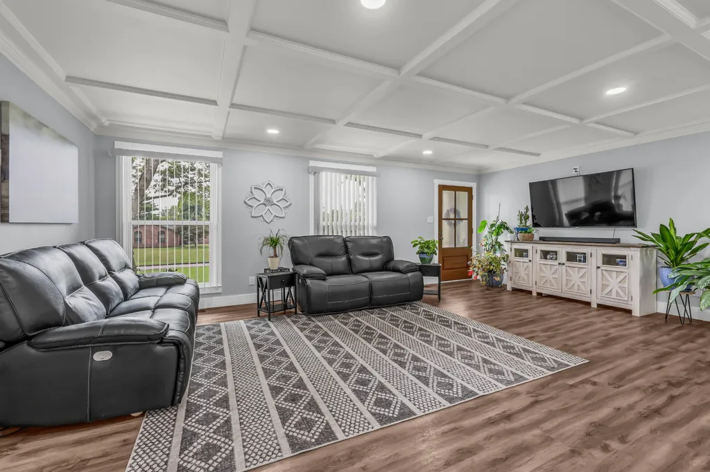 341 Kimbrough Road Clarksville TN 37043