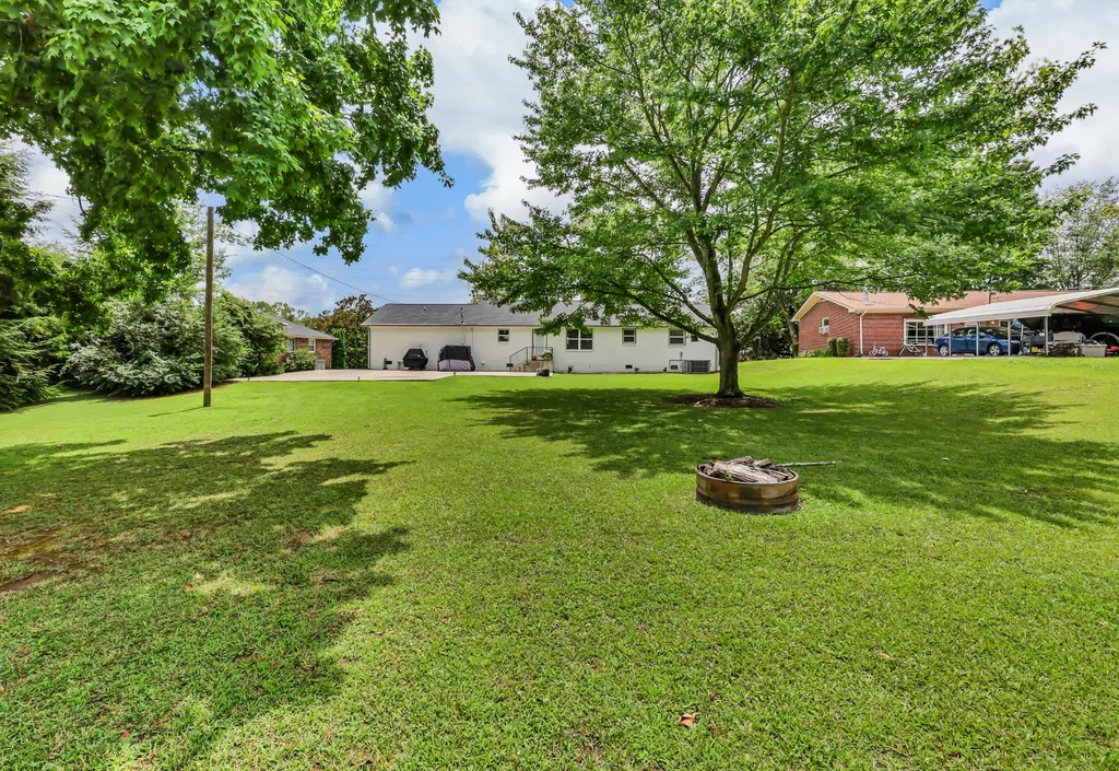 341 Kimbrough Road Clarksville TN 37043