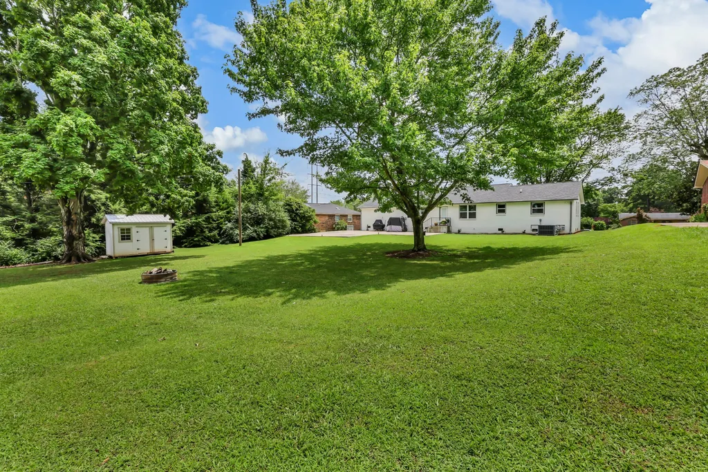 341 Kimbrough Road Clarksville TN 37043