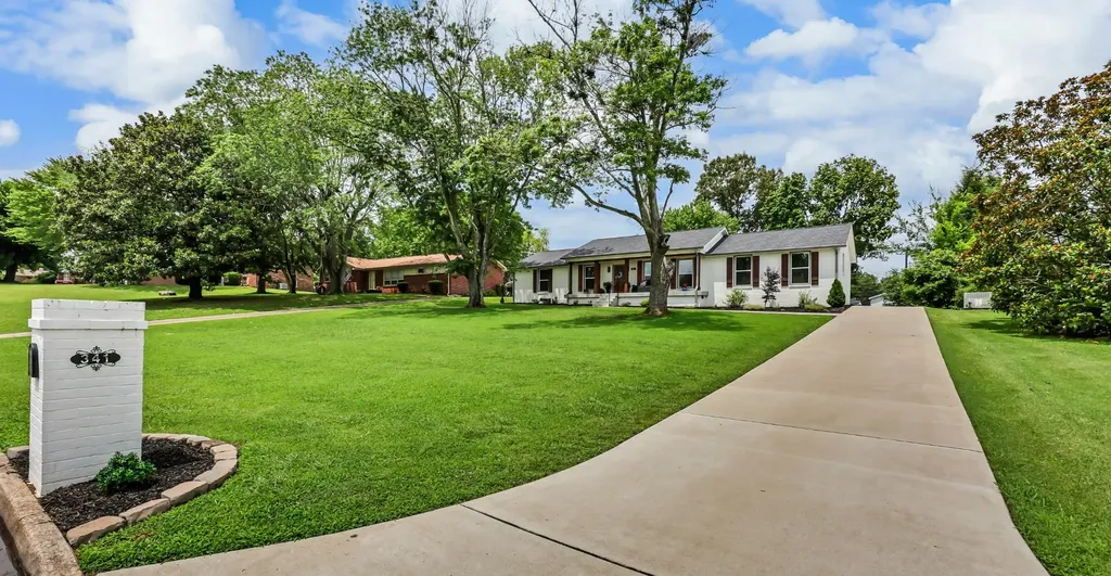 341 Kimbrough Road Clarksville TN 37043
