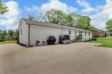 341 Kimbrough Road Clarksville TN 37043