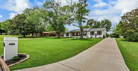 341 Kimbrough Road Clarksville TN 37043