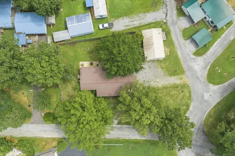 225 Pineview Drive Springville TN 38256