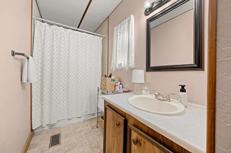 225 Pineview Drive Springville TN 38256