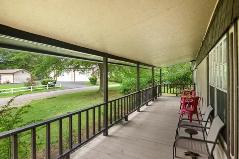 225 Pineview Drive Springville TN 38256