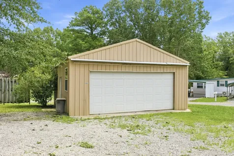 225 Pineview Drive Springville TN 38256