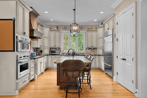 2488 Bugle Call Way Signal Mountain TN 37377