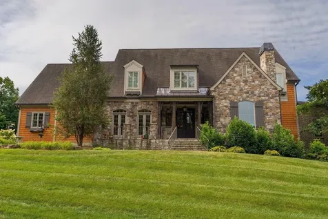 2488 Bugle Call Way Signal Mountain TN 37377