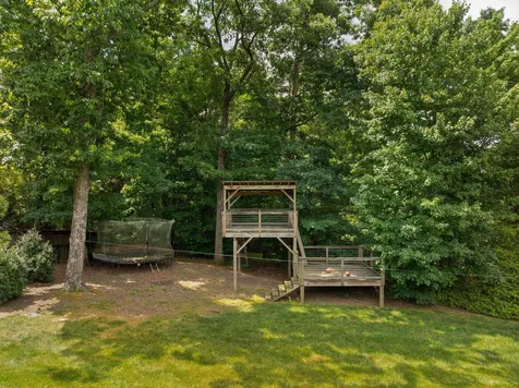 2488 Bugle Call Way Signal Mountain TN 37377