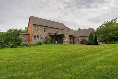 2488 Bugle Call Way Signal Mountain TN 37377
