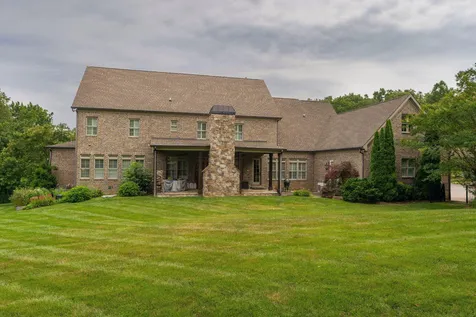 2488 Bugle Call Way Signal Mountain TN 37377