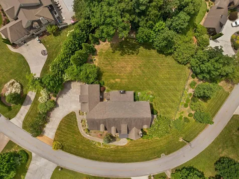 2488 Bugle Call Way Signal Mountain TN 37377