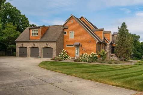 2488 Bugle Call Way Signal Mountain TN 37377