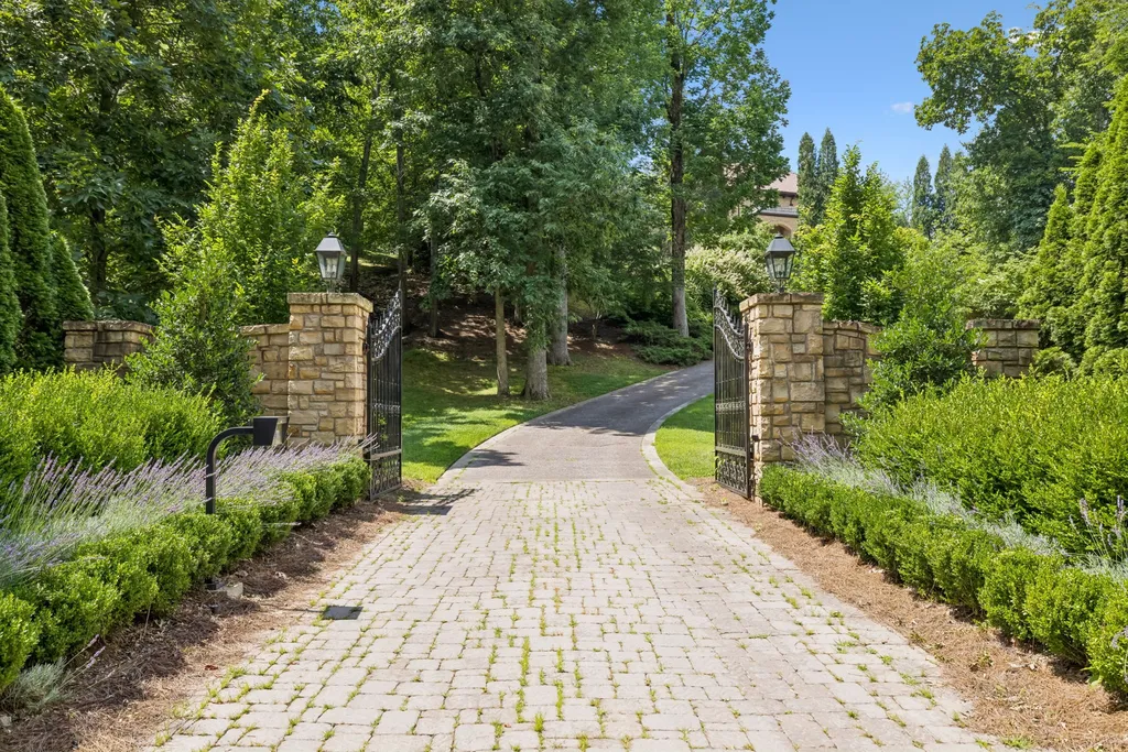 1037 Vaughn Crest Drive Franklin TN 37069