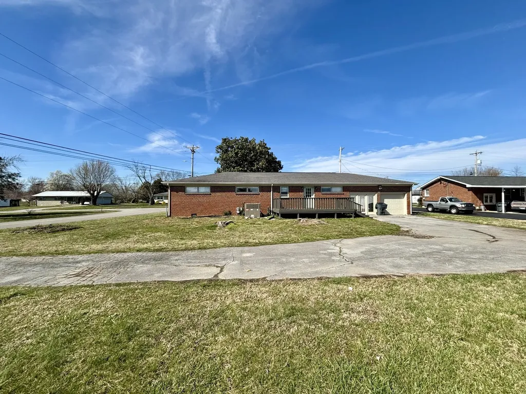 223 Cardinal Drive Mcminnville TN 37110