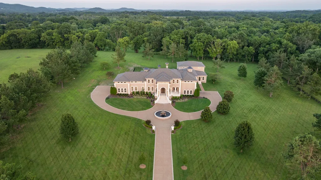 4212 Two Rivers Lane Franklin TN 37069