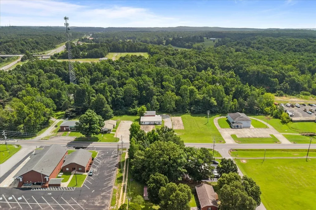 223 Long Street New Johnsonville TN 37134