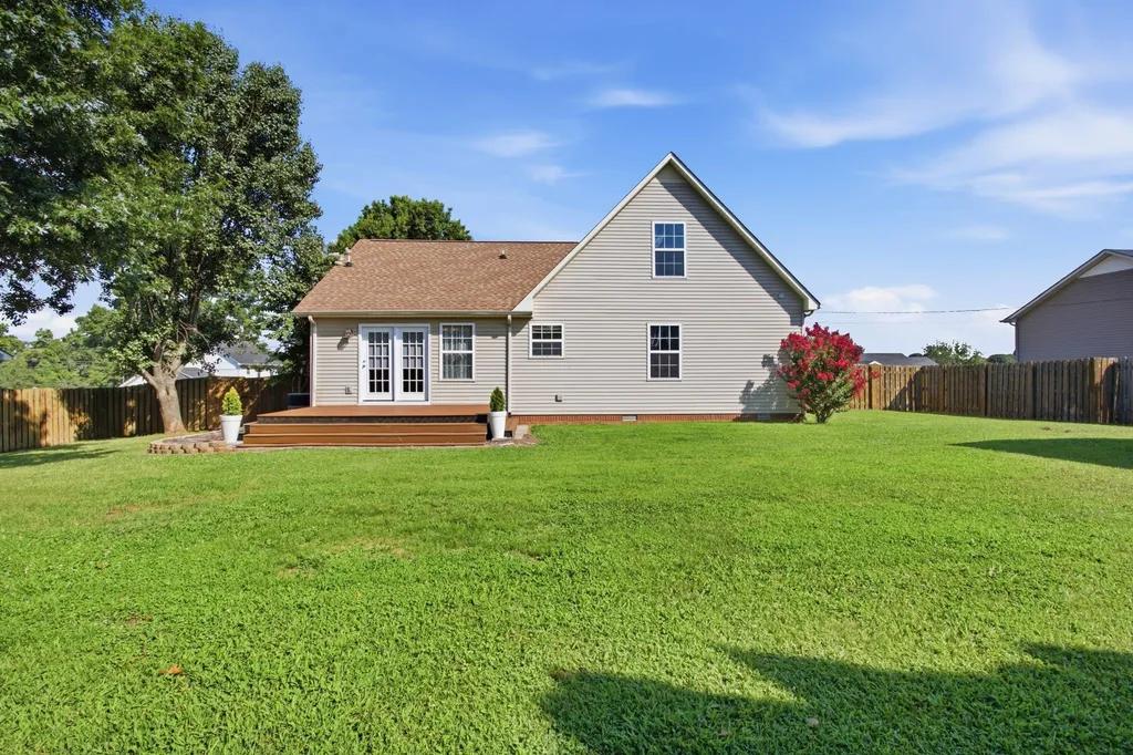 104 Creekview Drive Columbia TN 38401