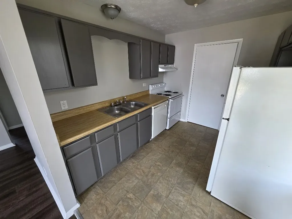 1317 Pierce Road B Madison TN 37115