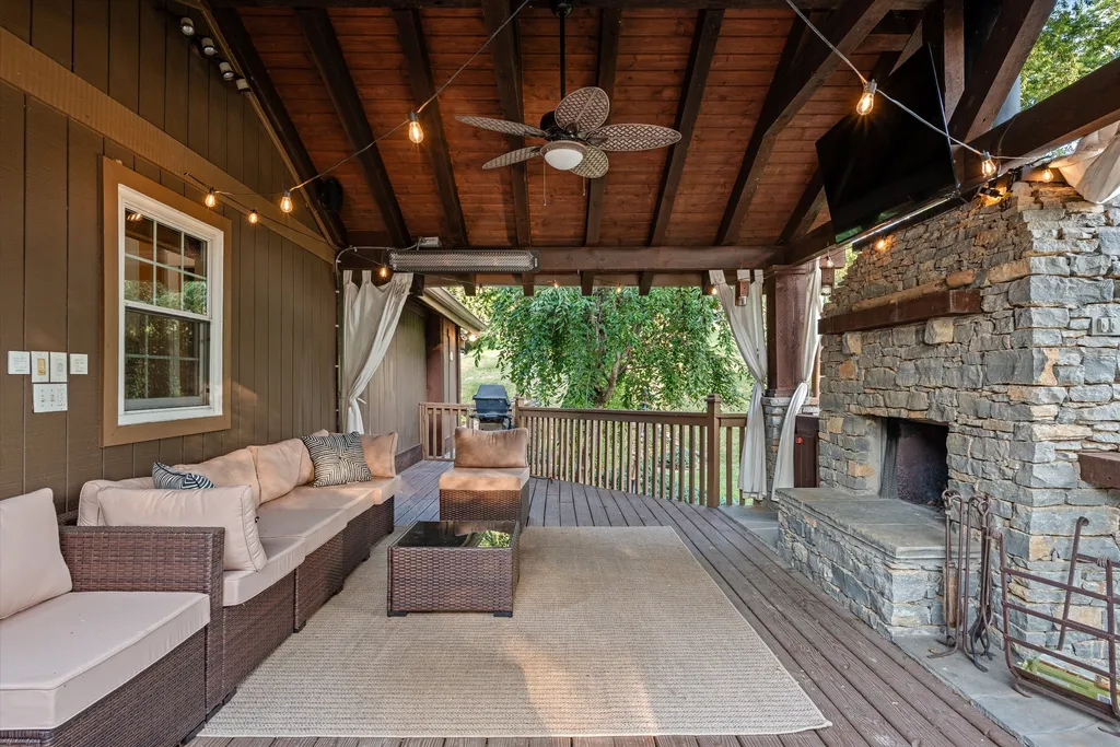 639 Rebel Road Old Hickory TN 37138