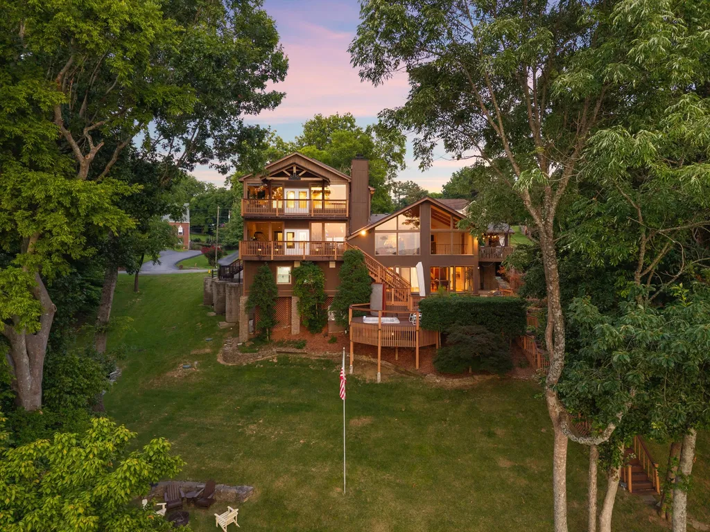 639 Rebel Road Old Hickory TN 37138