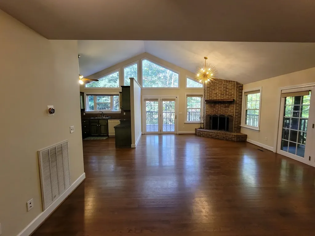 235 Scenic Drive Dickson TN 37055