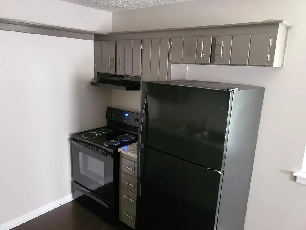 1421 Florence Madison TN 37115