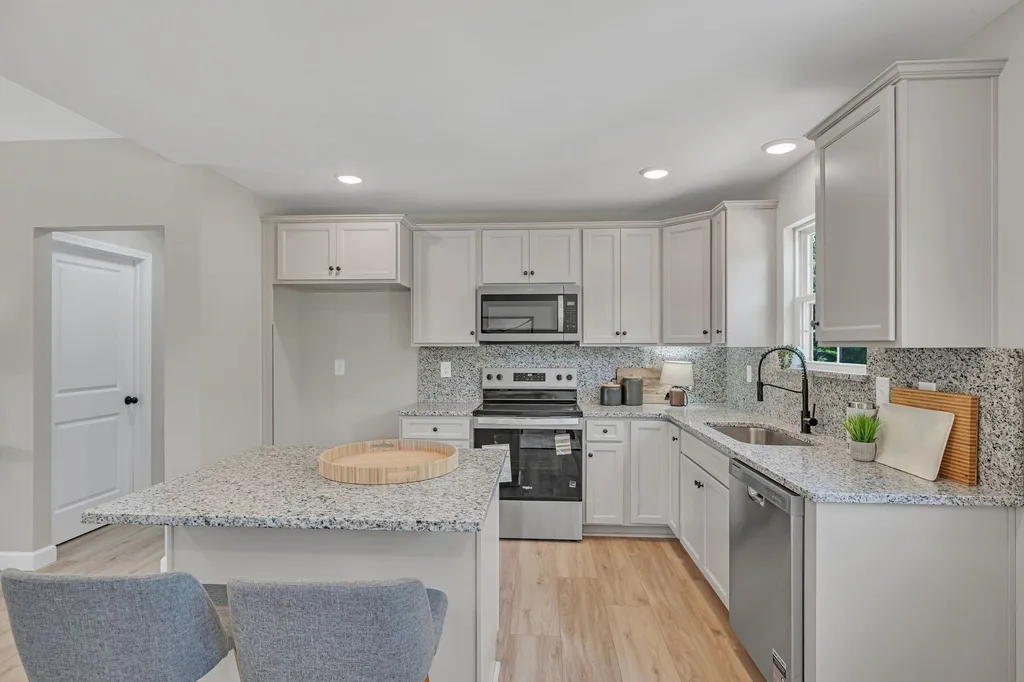 126 Old Garners Creek Road Dickson TN 37055