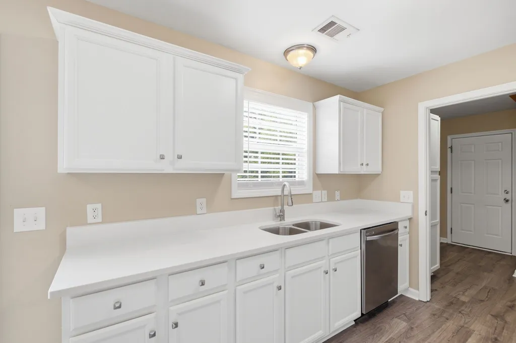 106 Cambridge Drive Gallatin TN 37066
