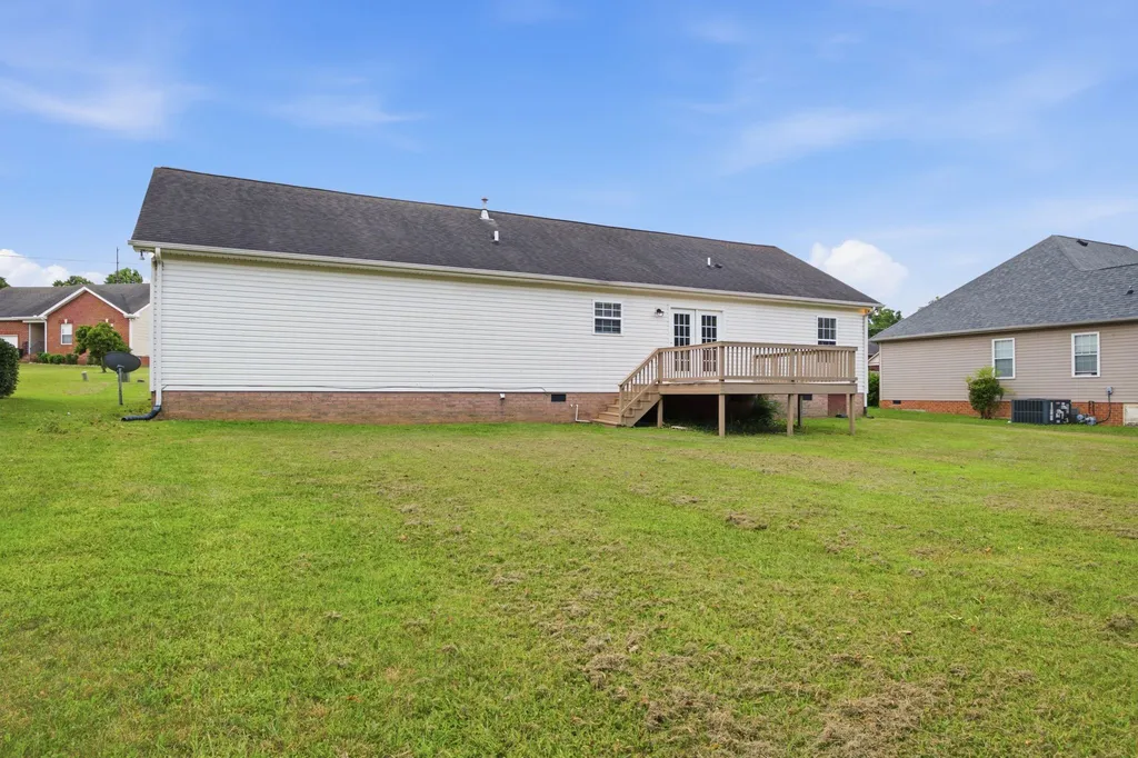 106 Cambridge Drive Gallatin TN 37066